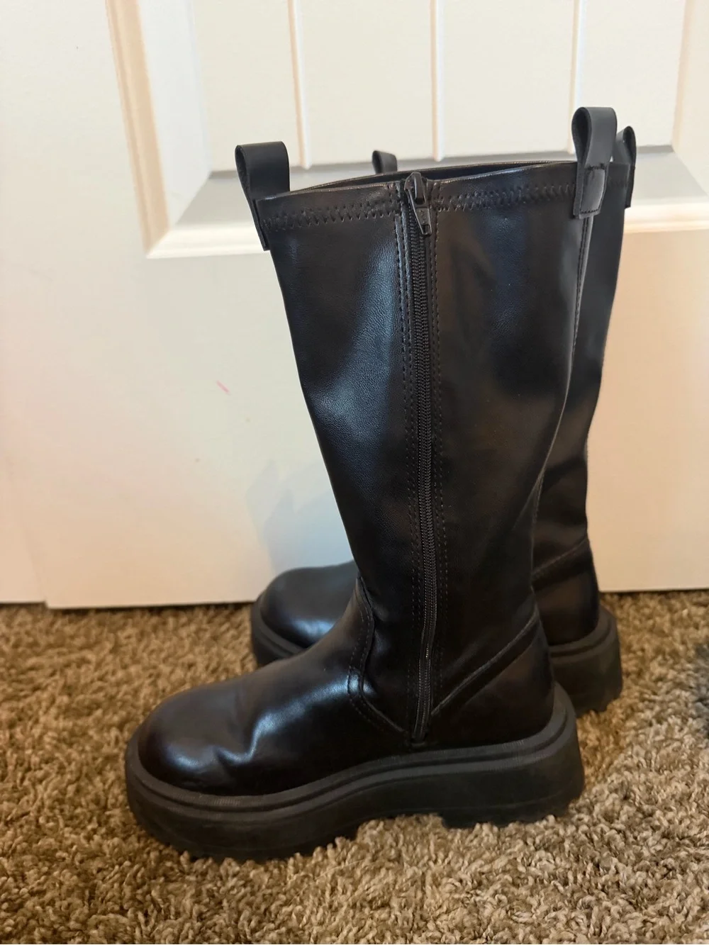 Zara classic black